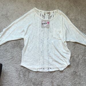 Derek Hart short sleeve sweater size small. With tags